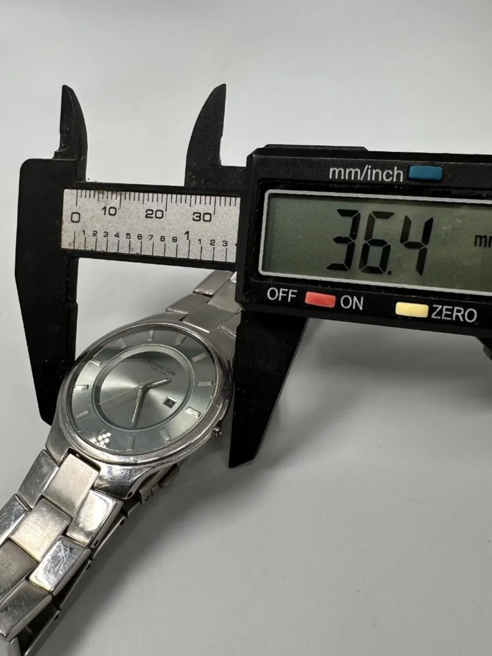 3/$30 Kenneth Cole Watch Men Silver Missing Crown Untested Selling As Is 8.25